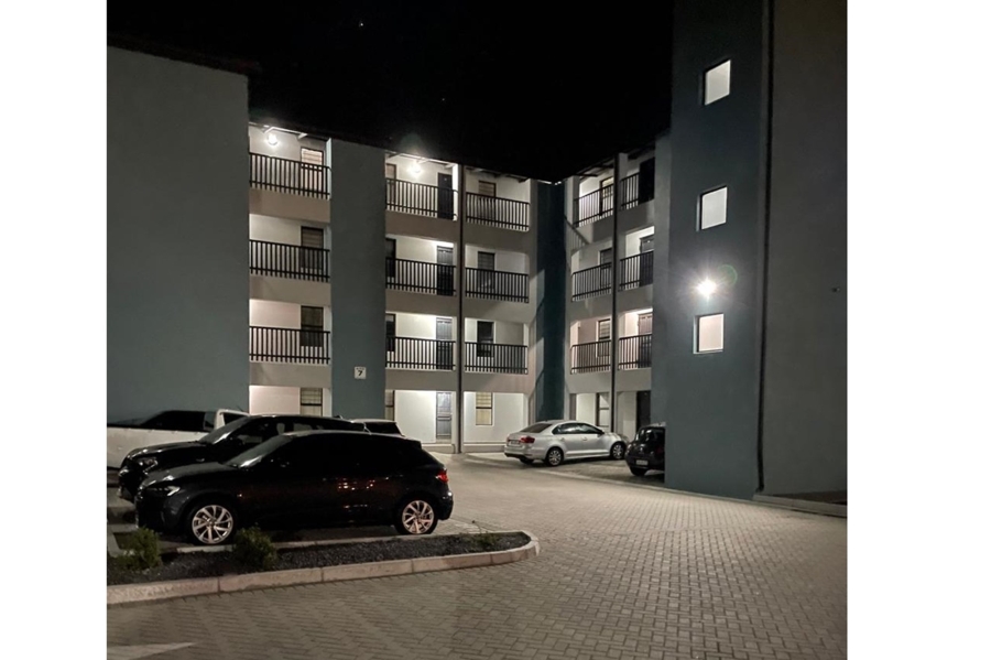 2 Bedroom Property for Sale in Parklands East Western Cape